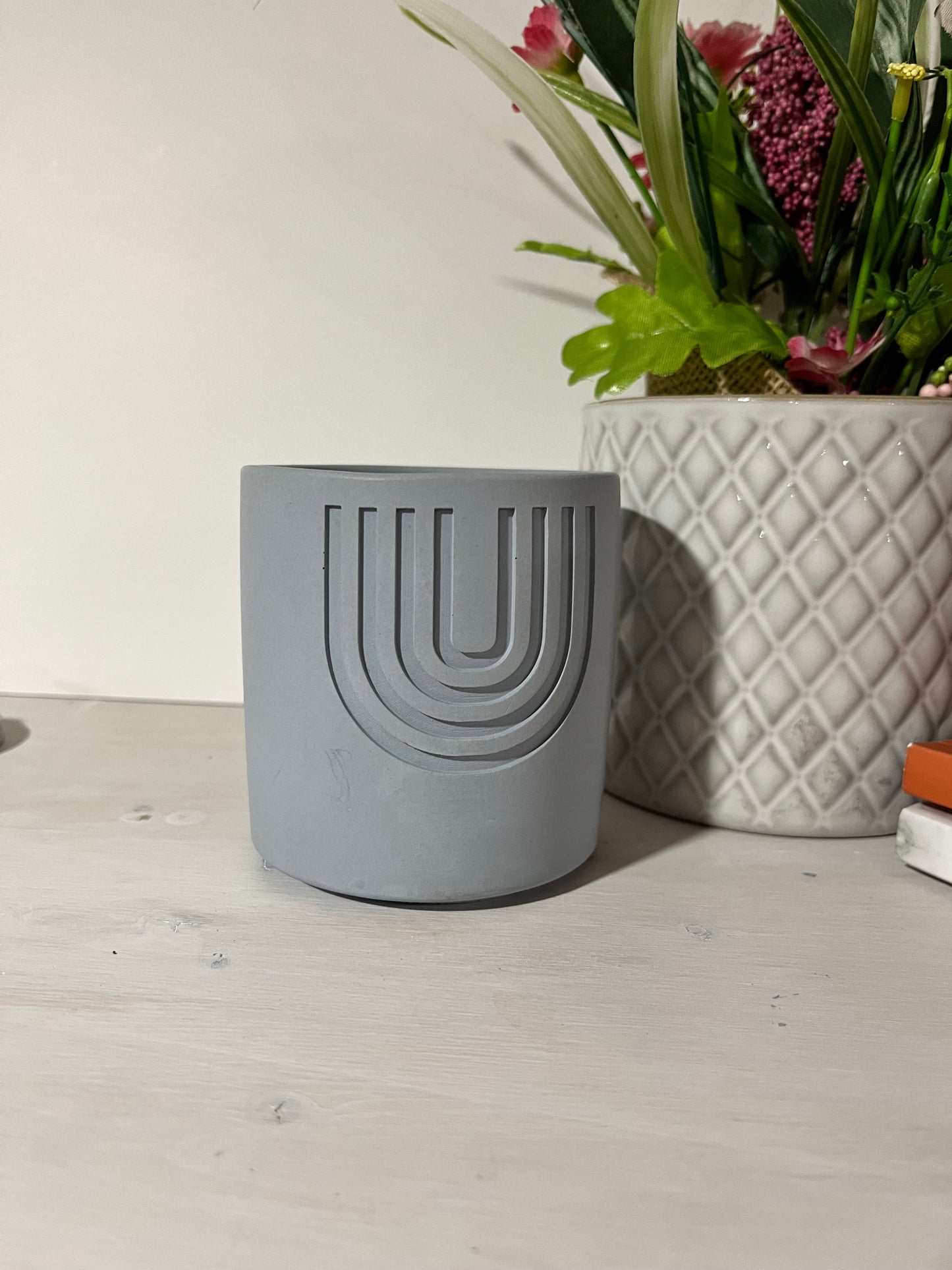 Concrete pot with lid - Nordic styles