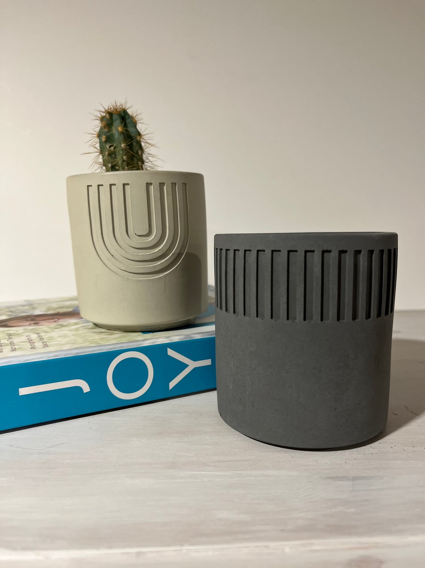 Concrete pot with lid - Nordic styles